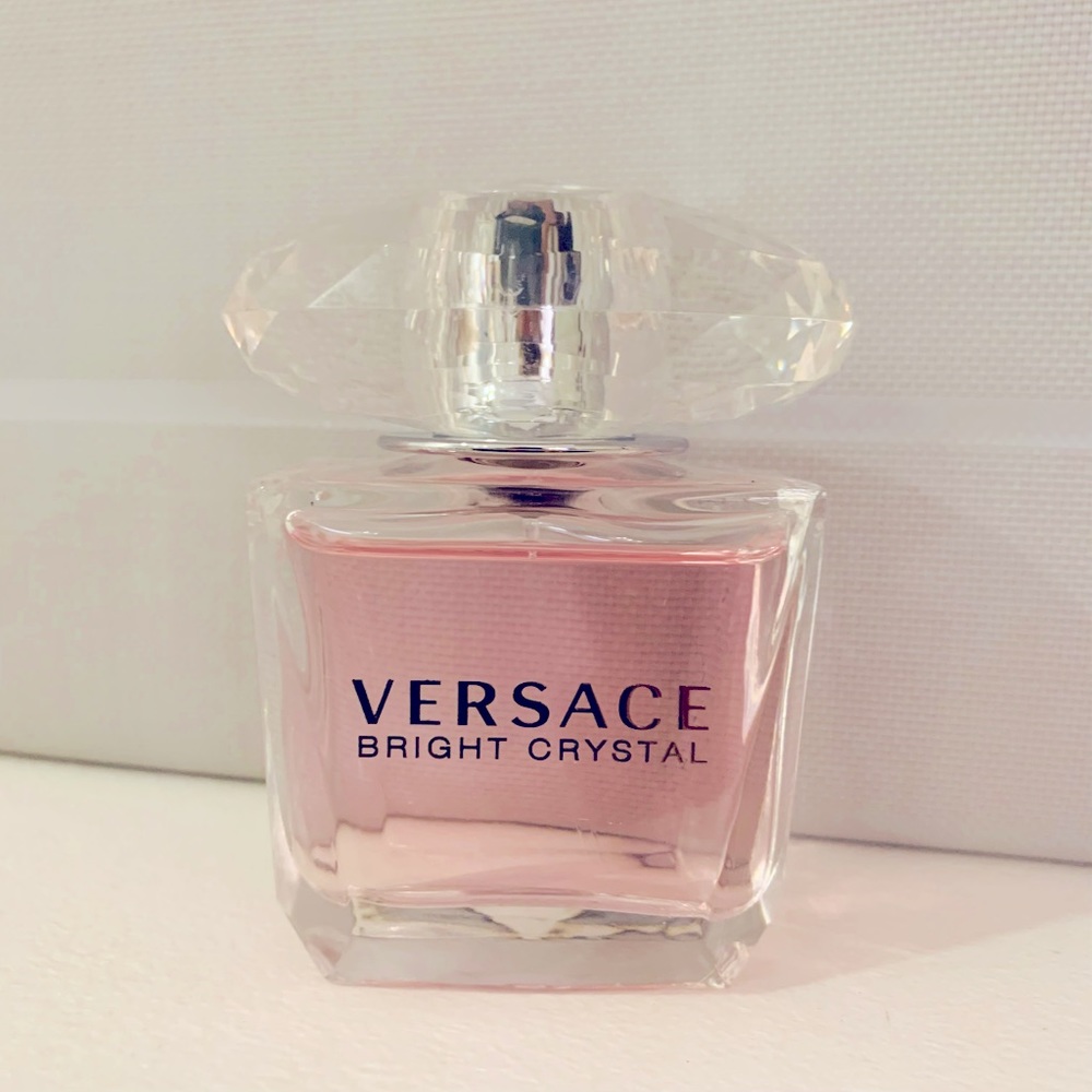 Versace Bright Crystal Perfume.